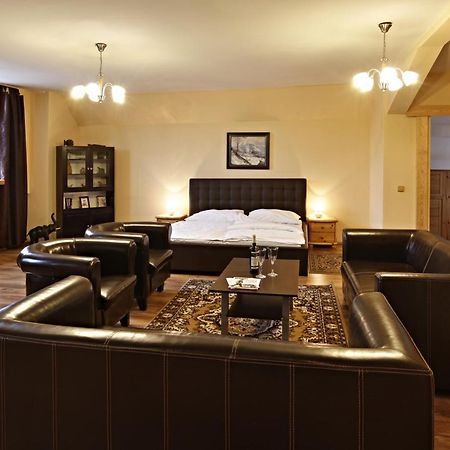 تشيرني دول Hotel Posta المظهر الخارجي الصورة