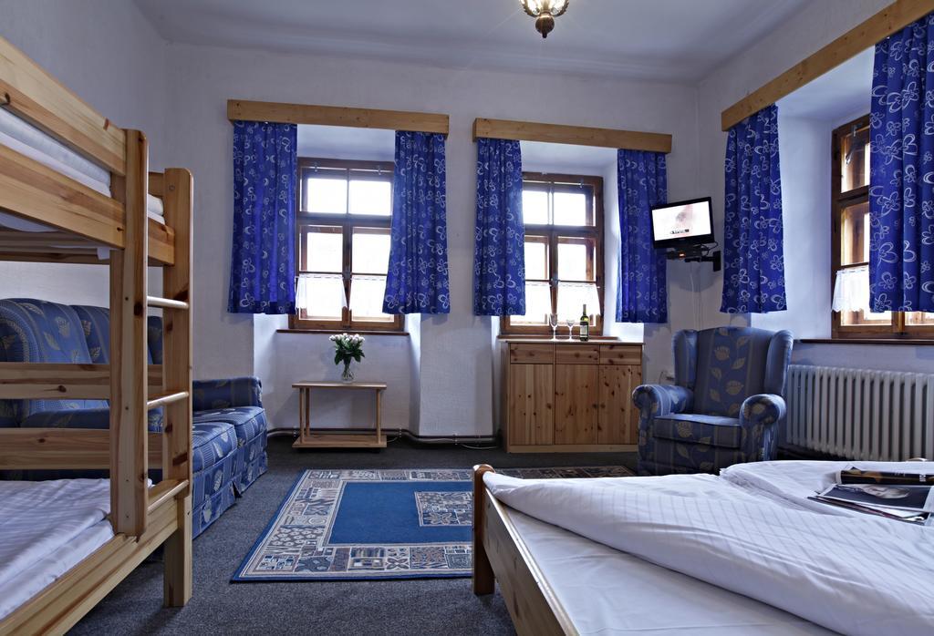 تشيرني دول Hotel Posta المظهر الخارجي الصورة