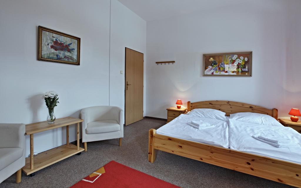 تشيرني دول Hotel Posta المظهر الخارجي الصورة