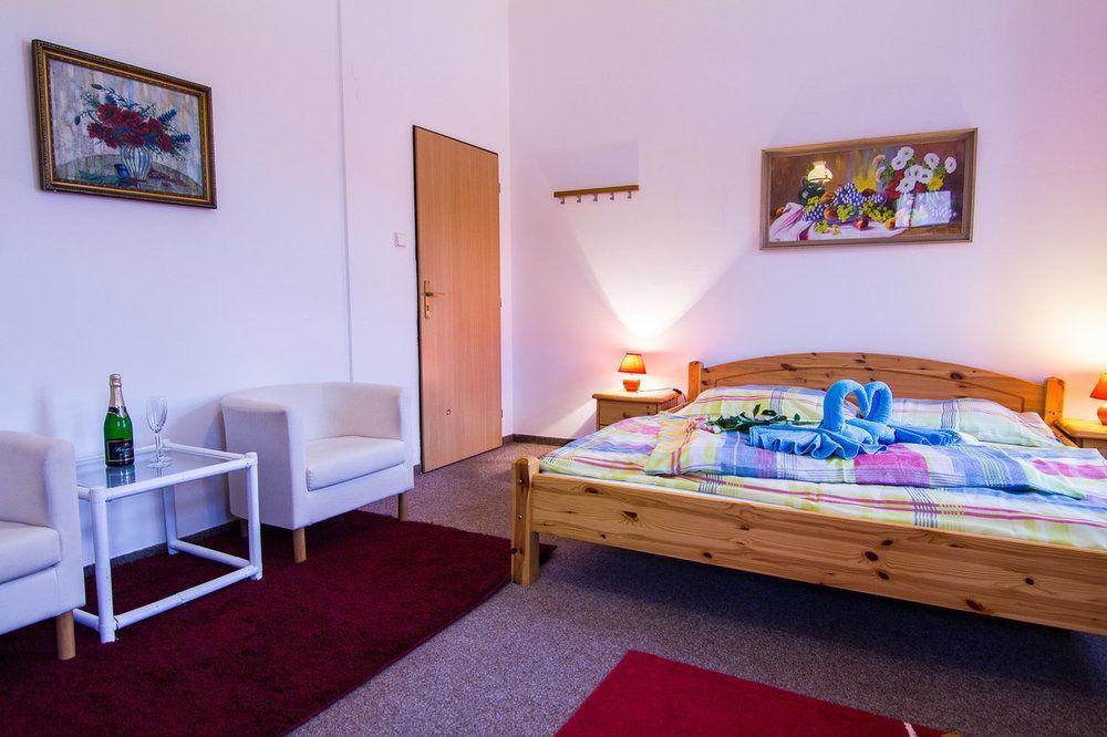 تشيرني دول Hotel Posta المظهر الخارجي الصورة